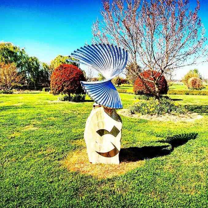 Sculptural installation by Myles Geyson for Australian garden